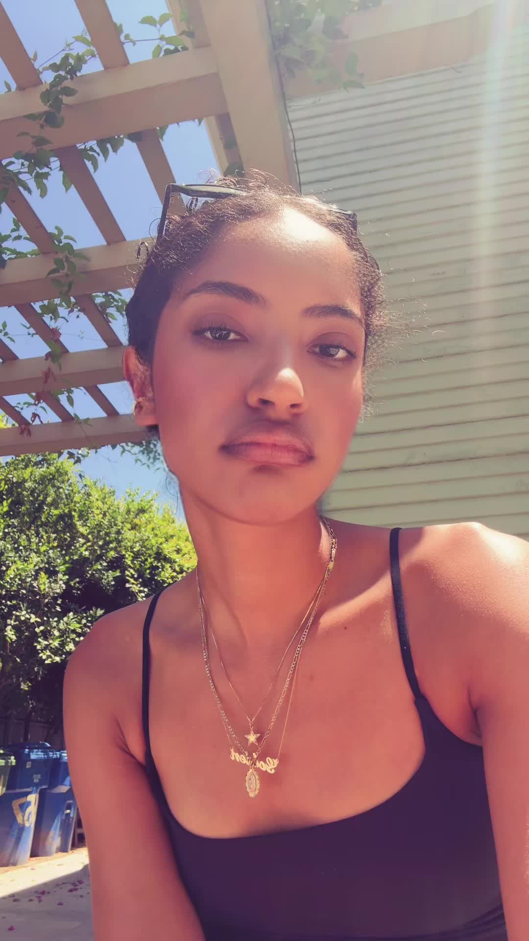 @esotericbabygirl