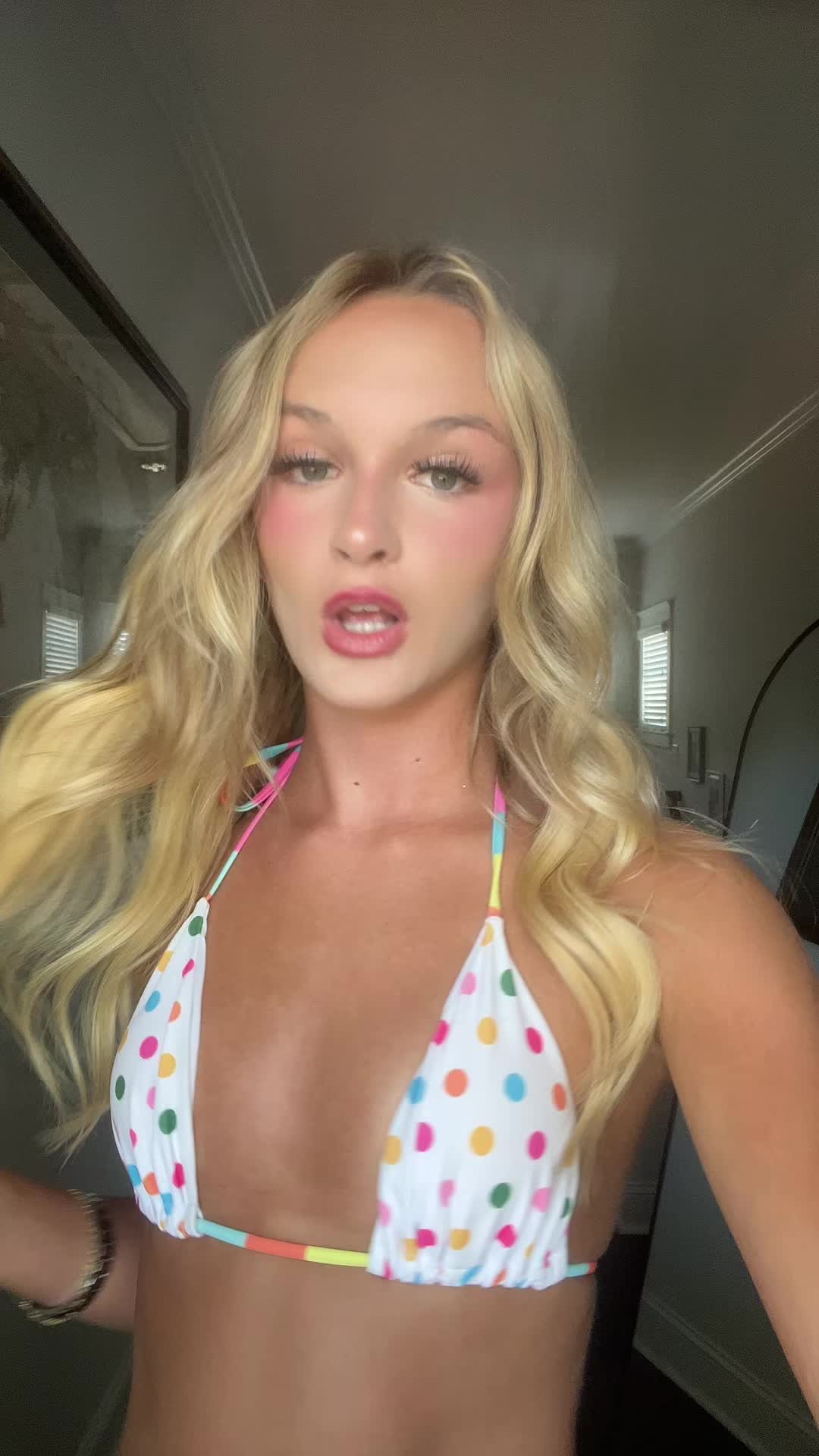 @___