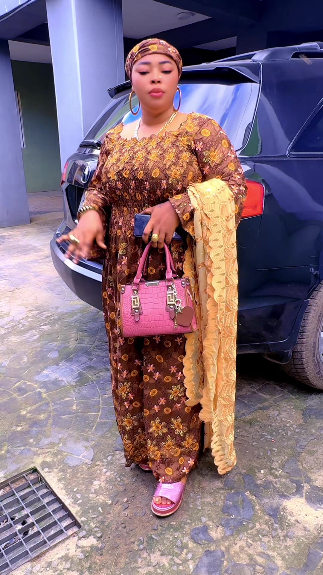 @Darasimigold OnkoShege 👙