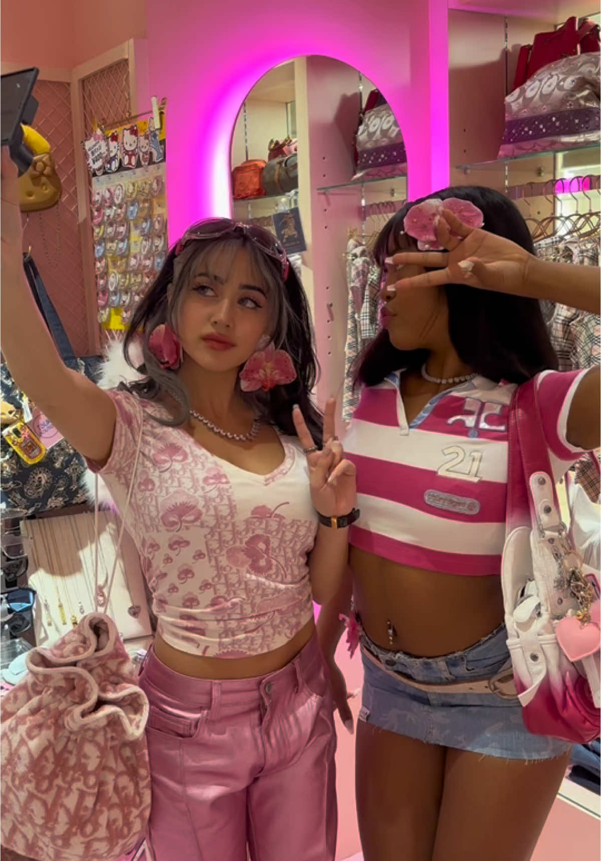 @tsuki_world_