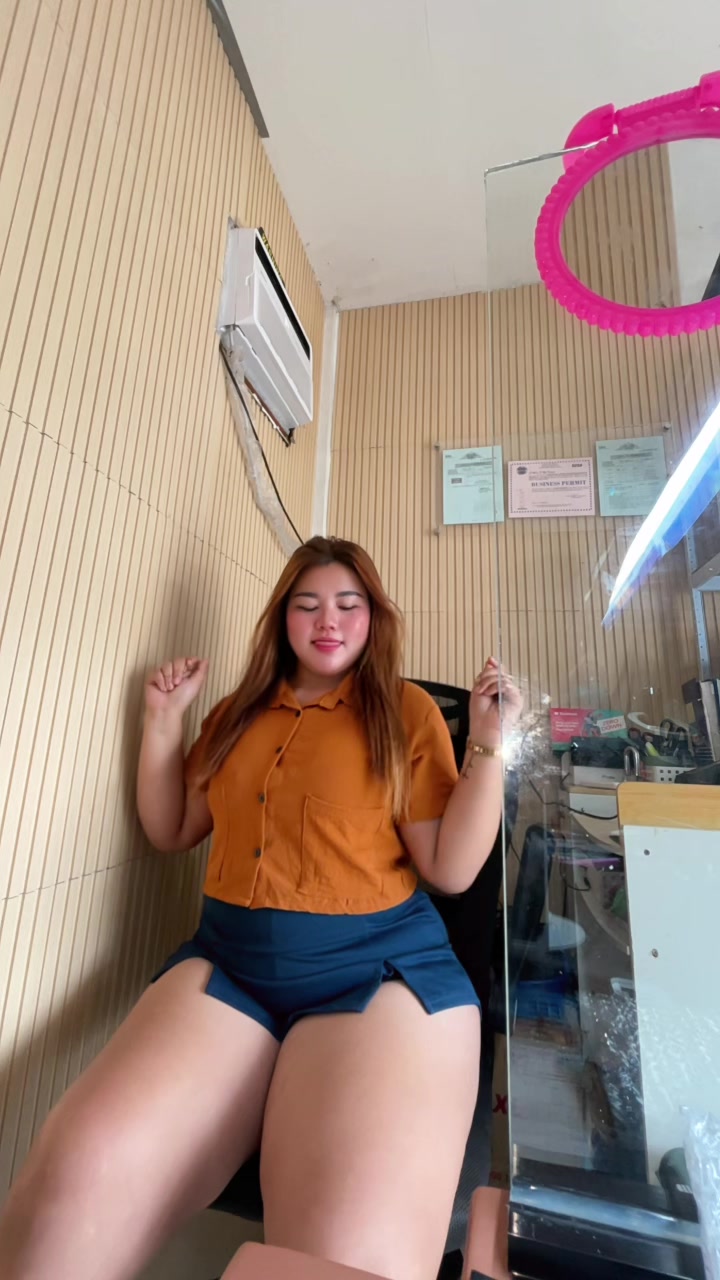 @Rona Sayson 🧡