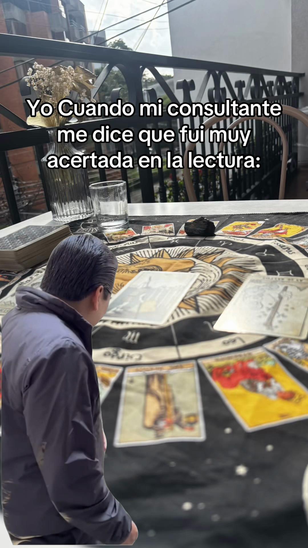 @T de Tarot