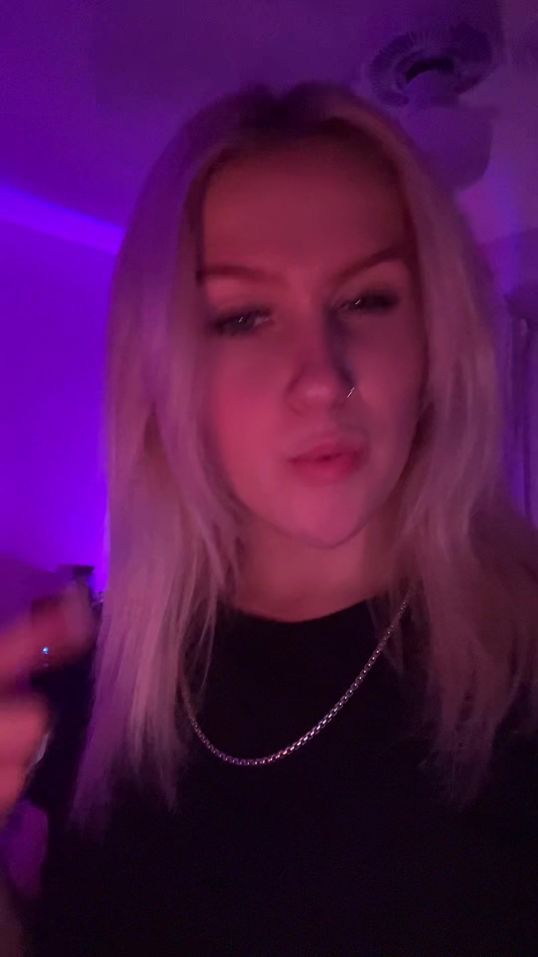 @annabananafefifufanna