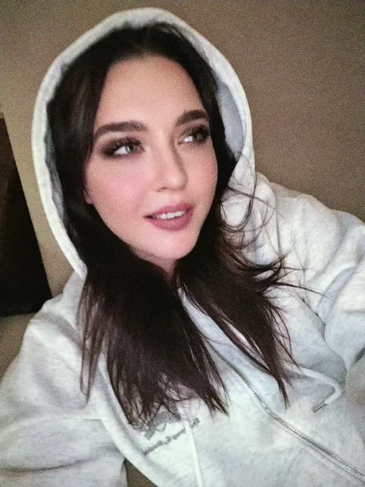 @ania_filonova