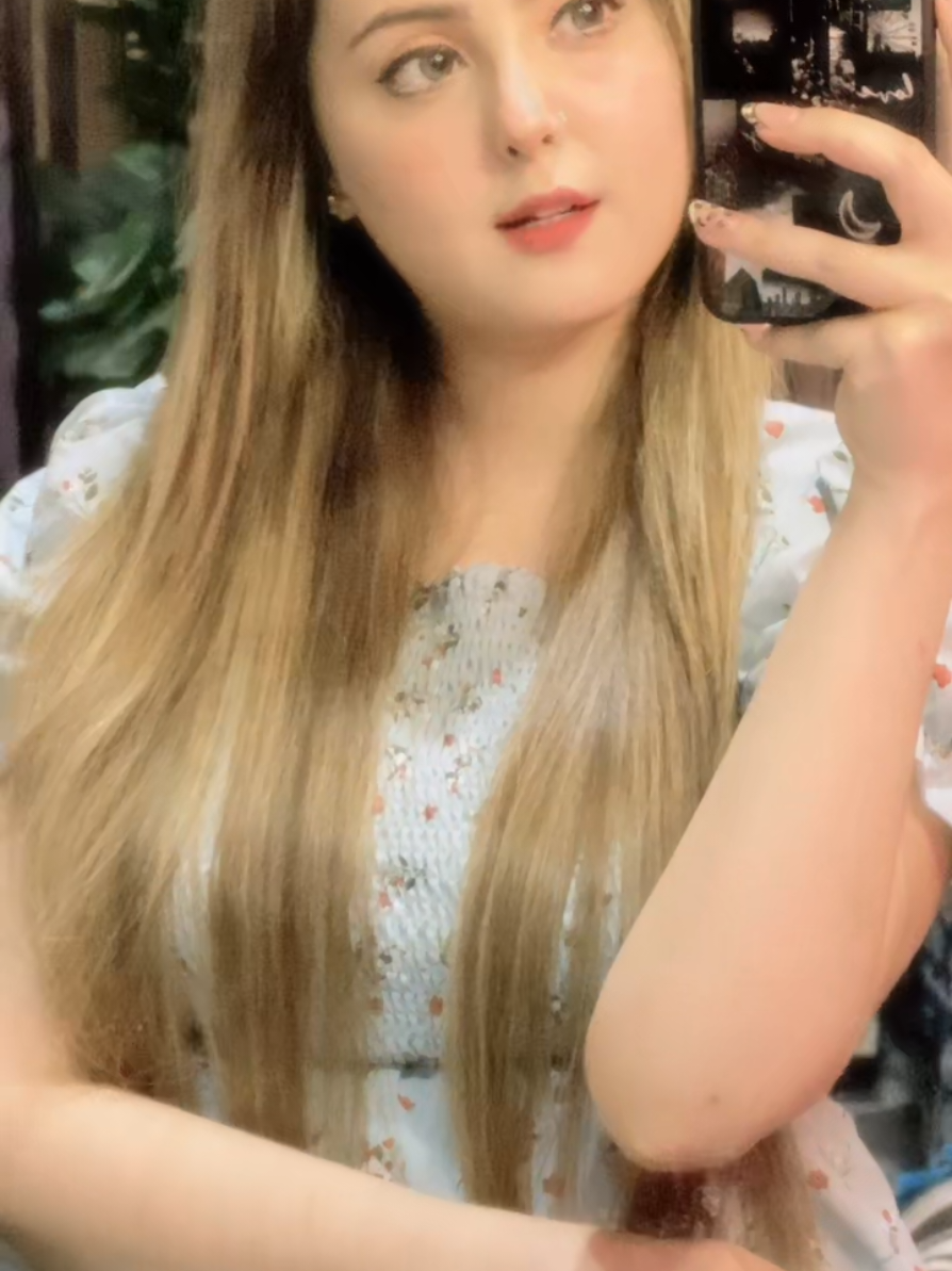 @Aყɱι Sԋαԋ🦋