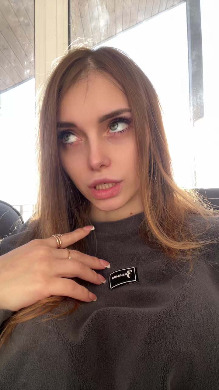 @S-T-I-C-H 🦇