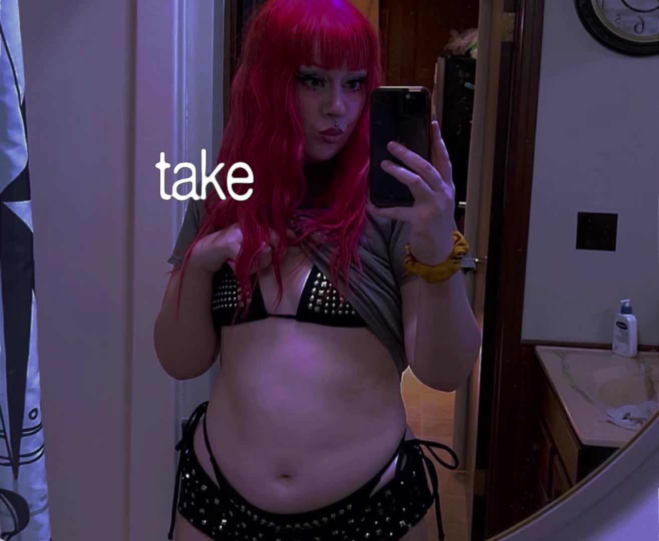 @Kaylee Queen🕷️