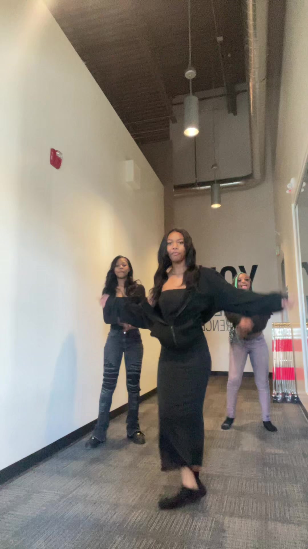 @Miracle🥰😘