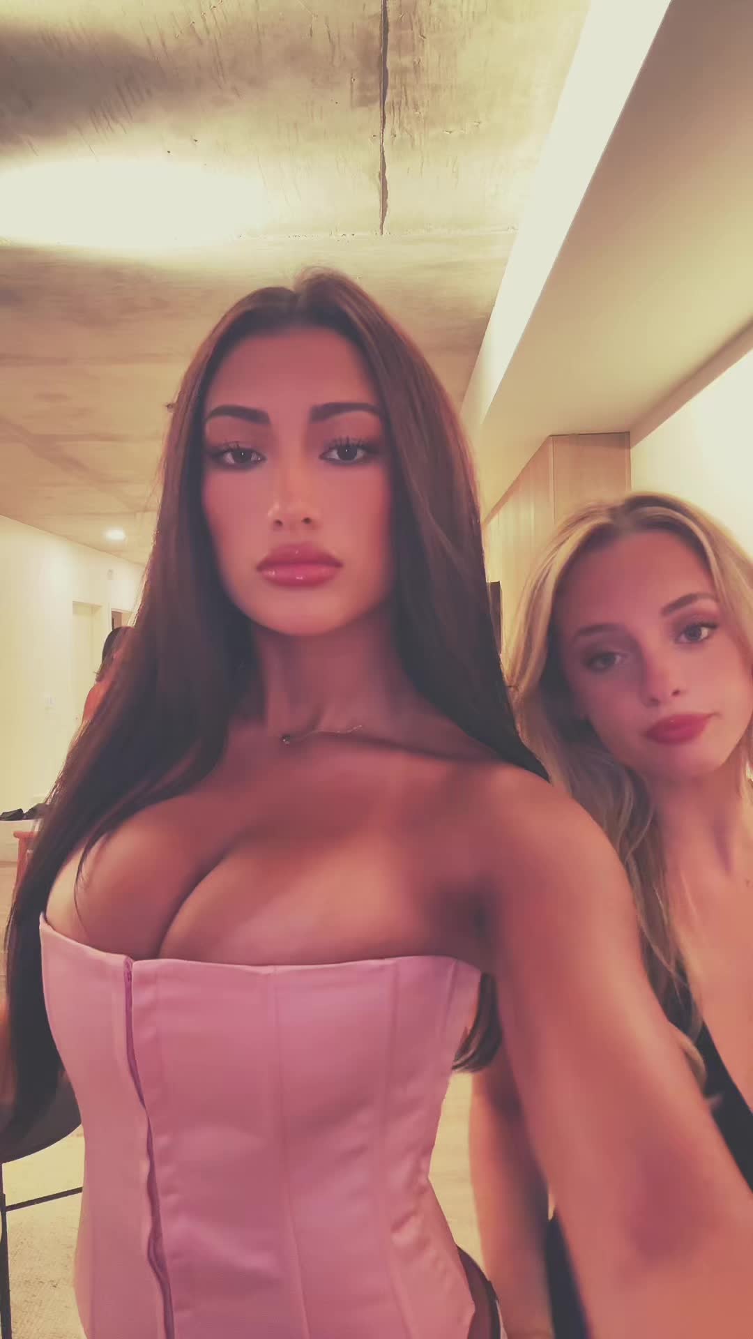 @Gianna