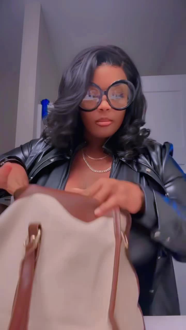 @👩🏽💻Boss_Bella