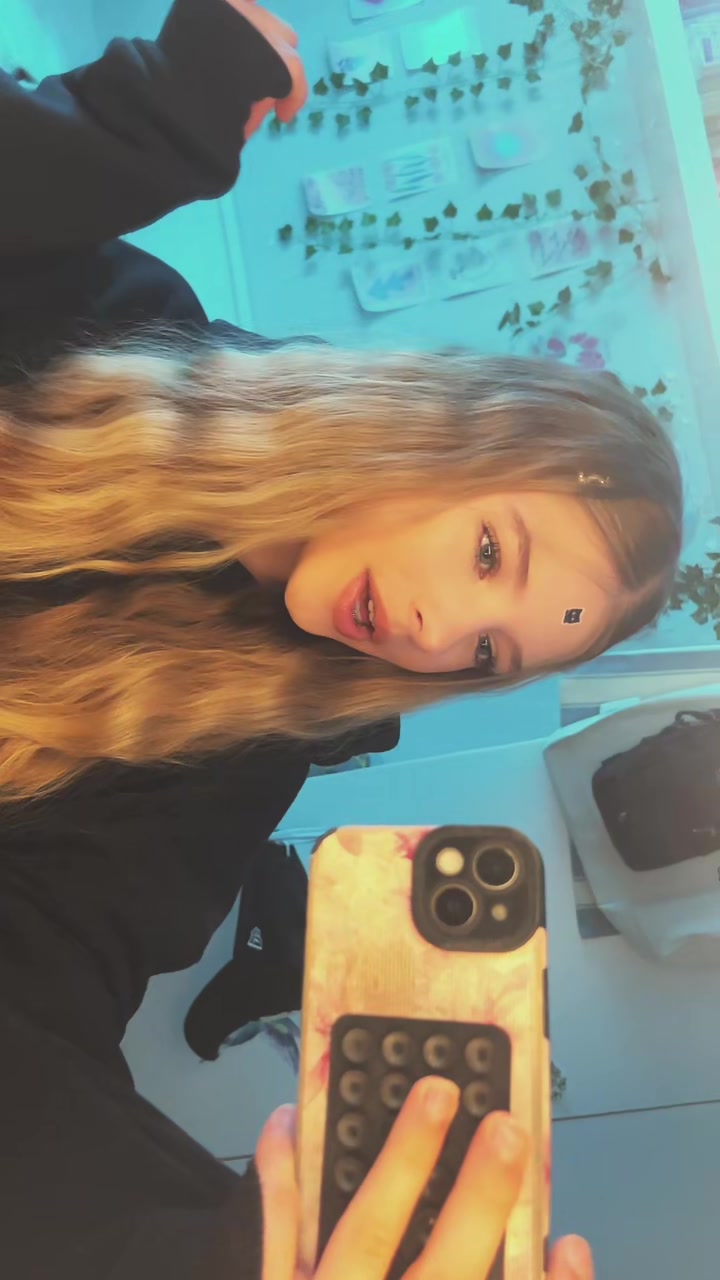 @ig: hqnixa0.16 𝜗ৎ