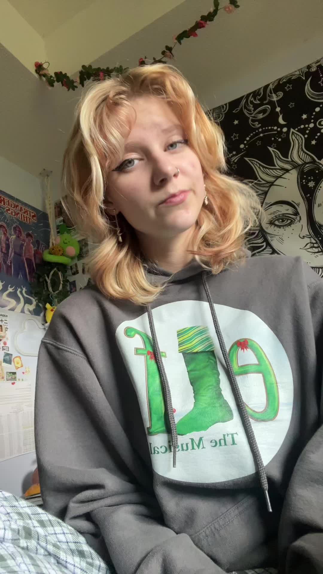 @𝓐𝓾𝓭𝓲𝓮🪐