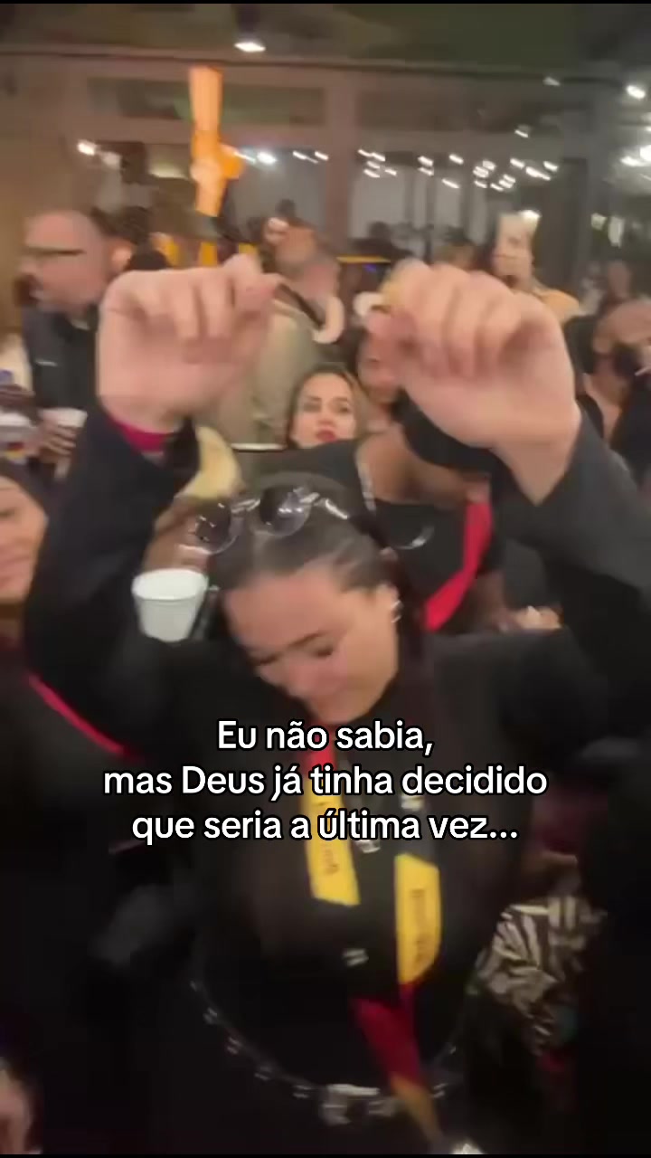 @Thais
