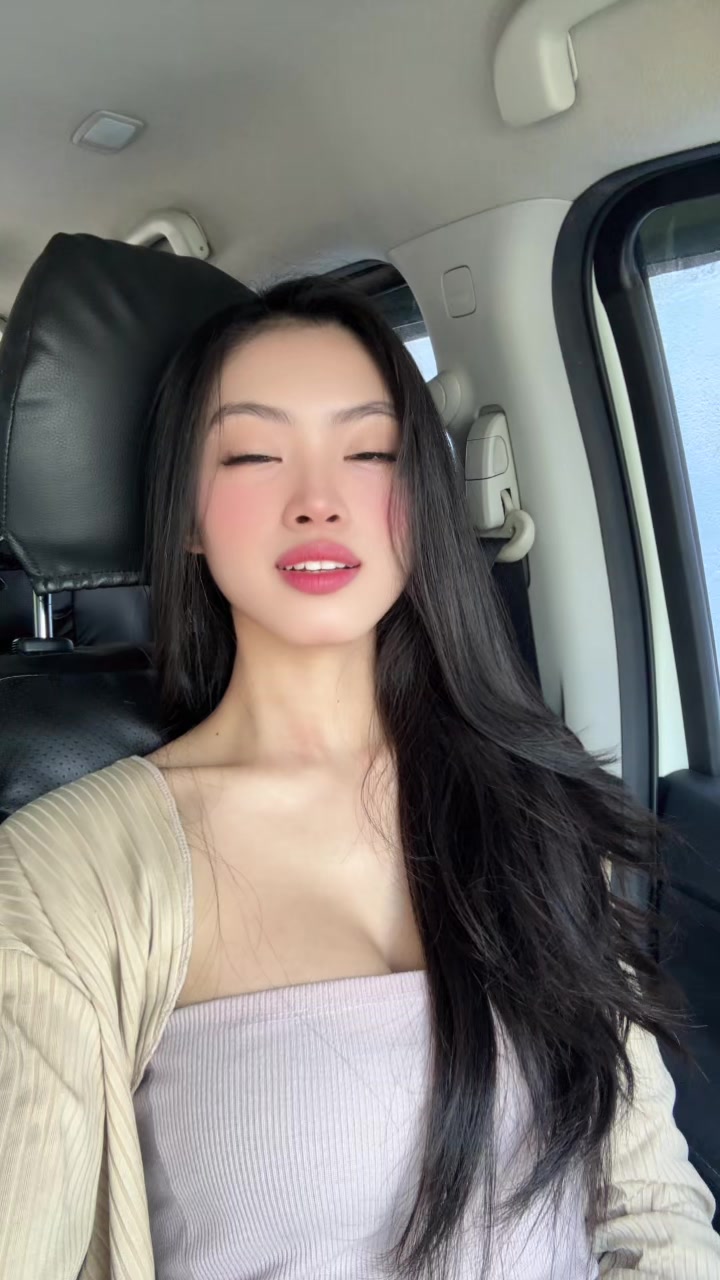 @️