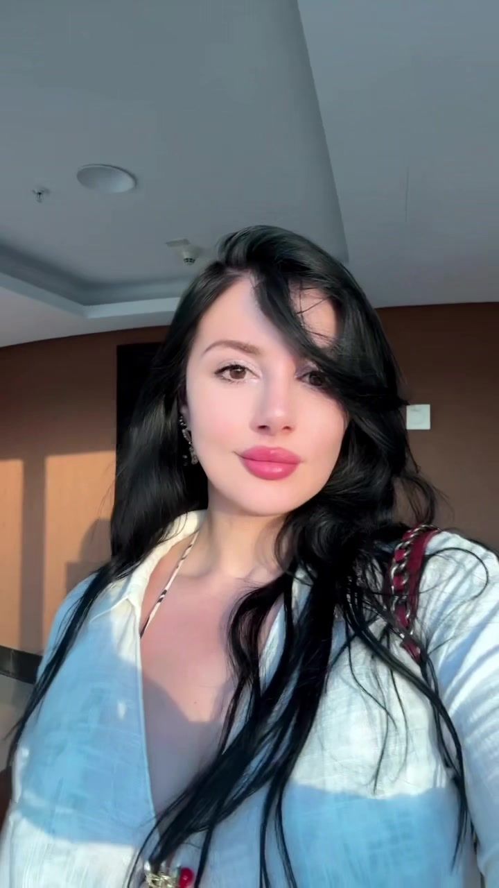 @julia_baku05