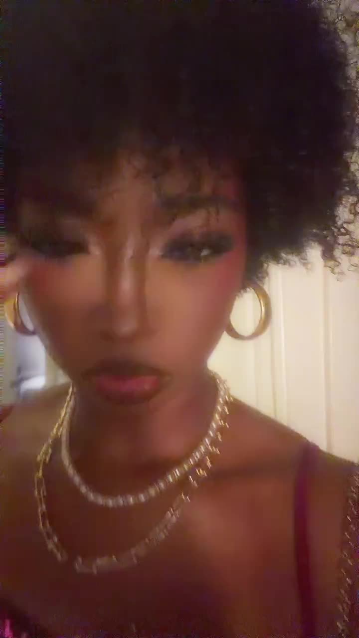 @dakota simone