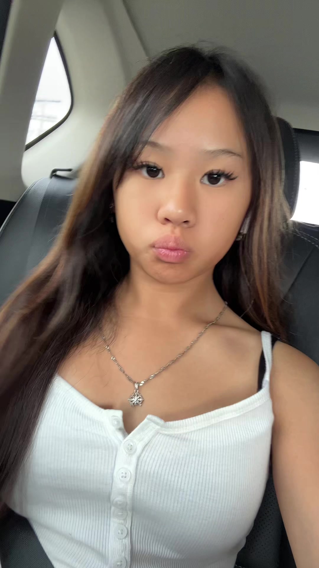 @𝓒𝓪𝓷𝓭𝓲𝓬𝓮⋆