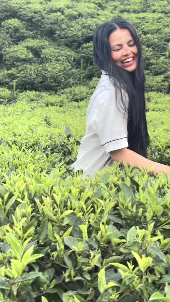 @Theemra🦋