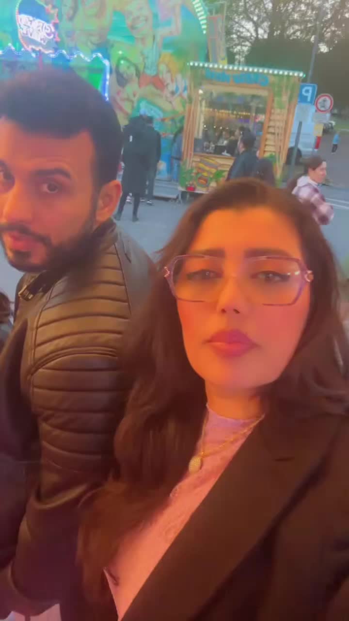 @Zahra . Beauty