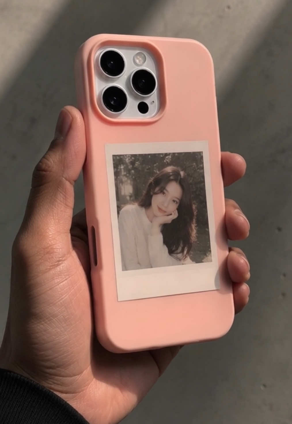 @yiyinnakkaya._