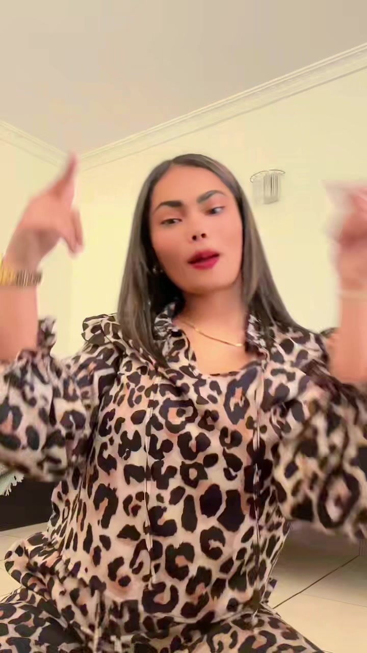 @zah💋