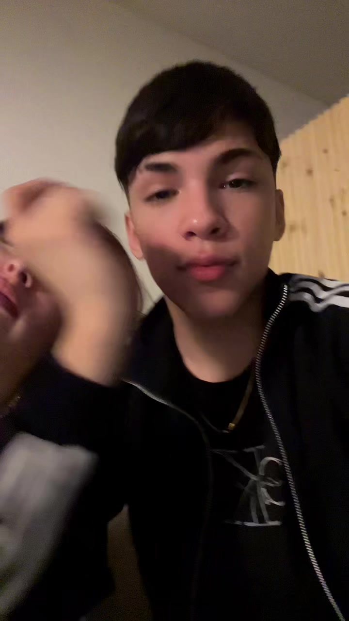@alarcon0_