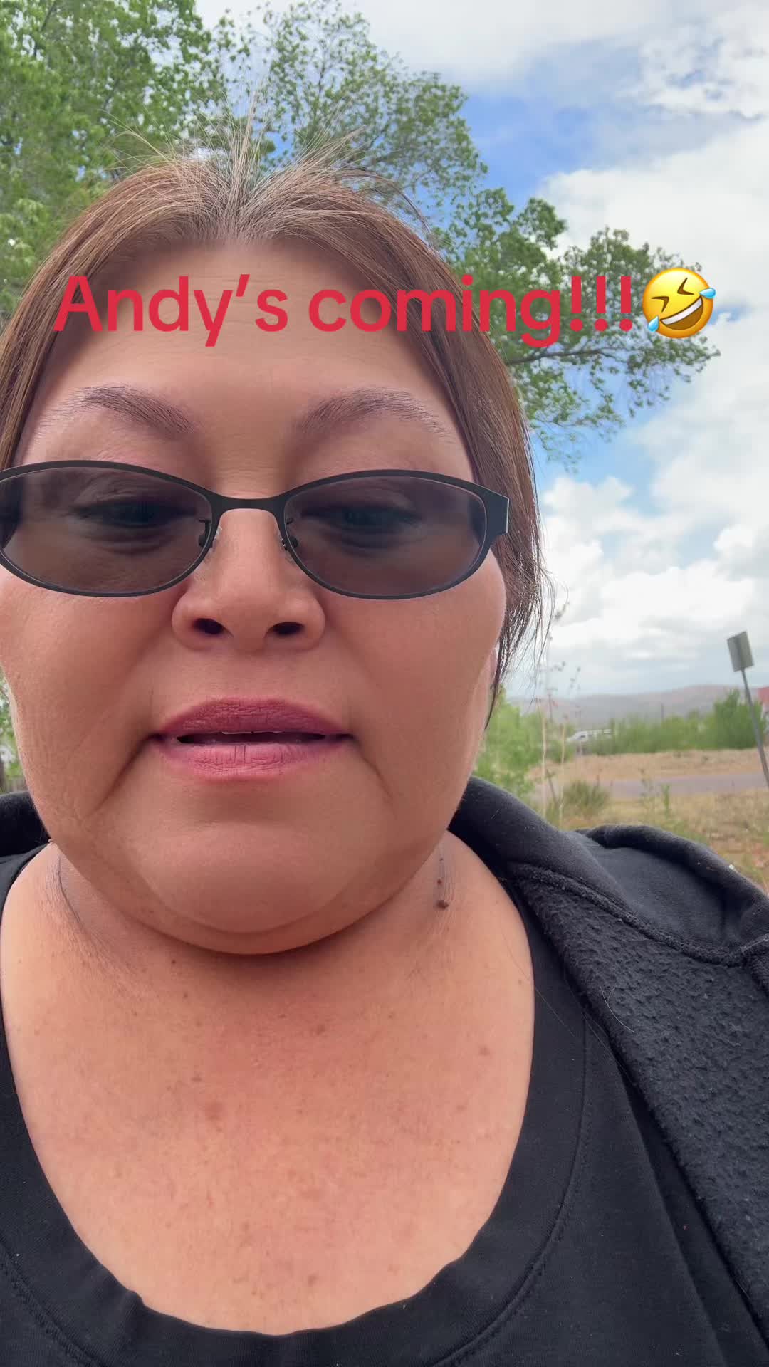 @yoshlittlewoman