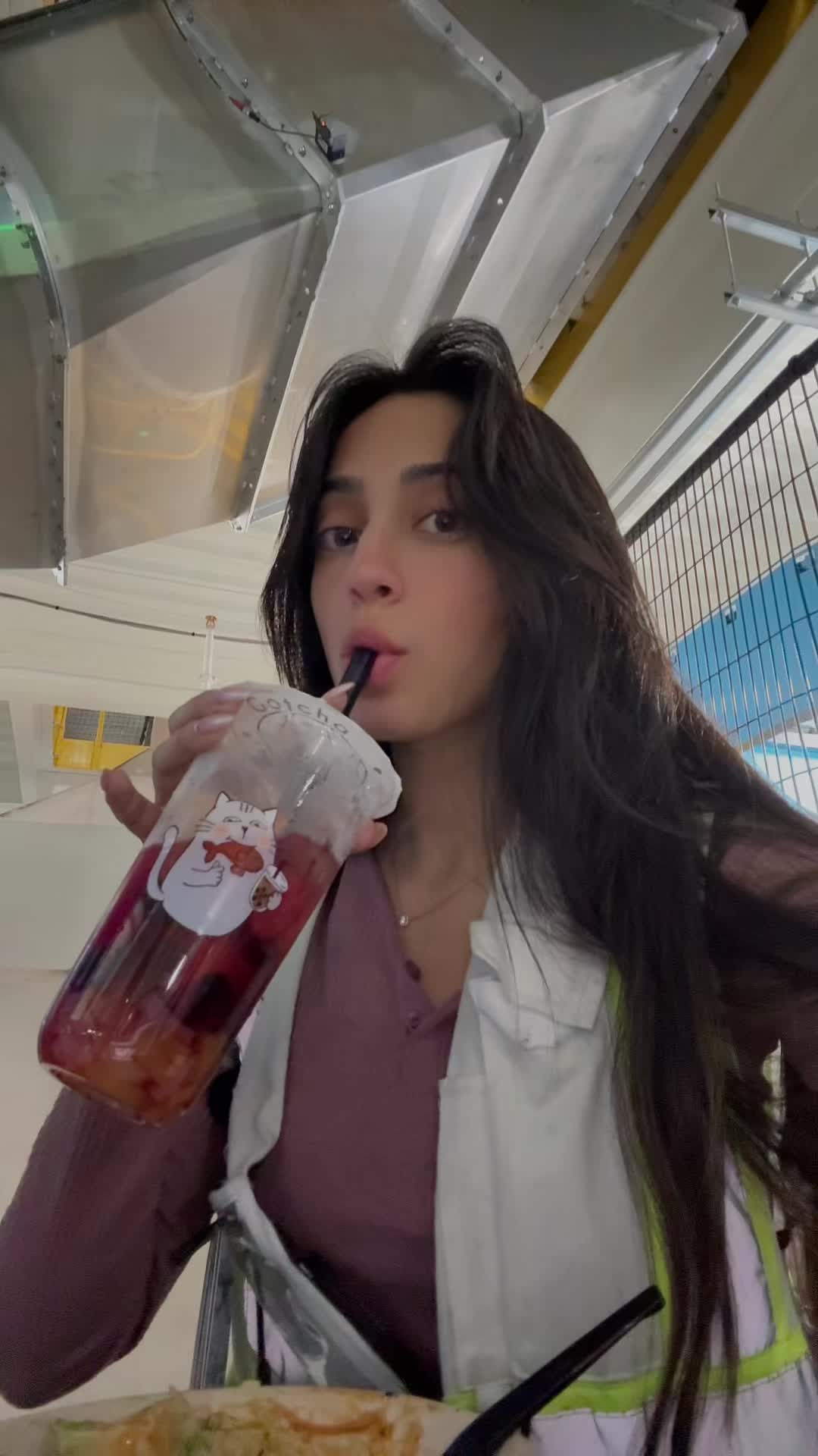 @nicolezepedaa