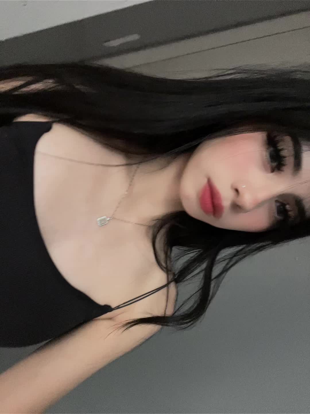 @Kimsita_m