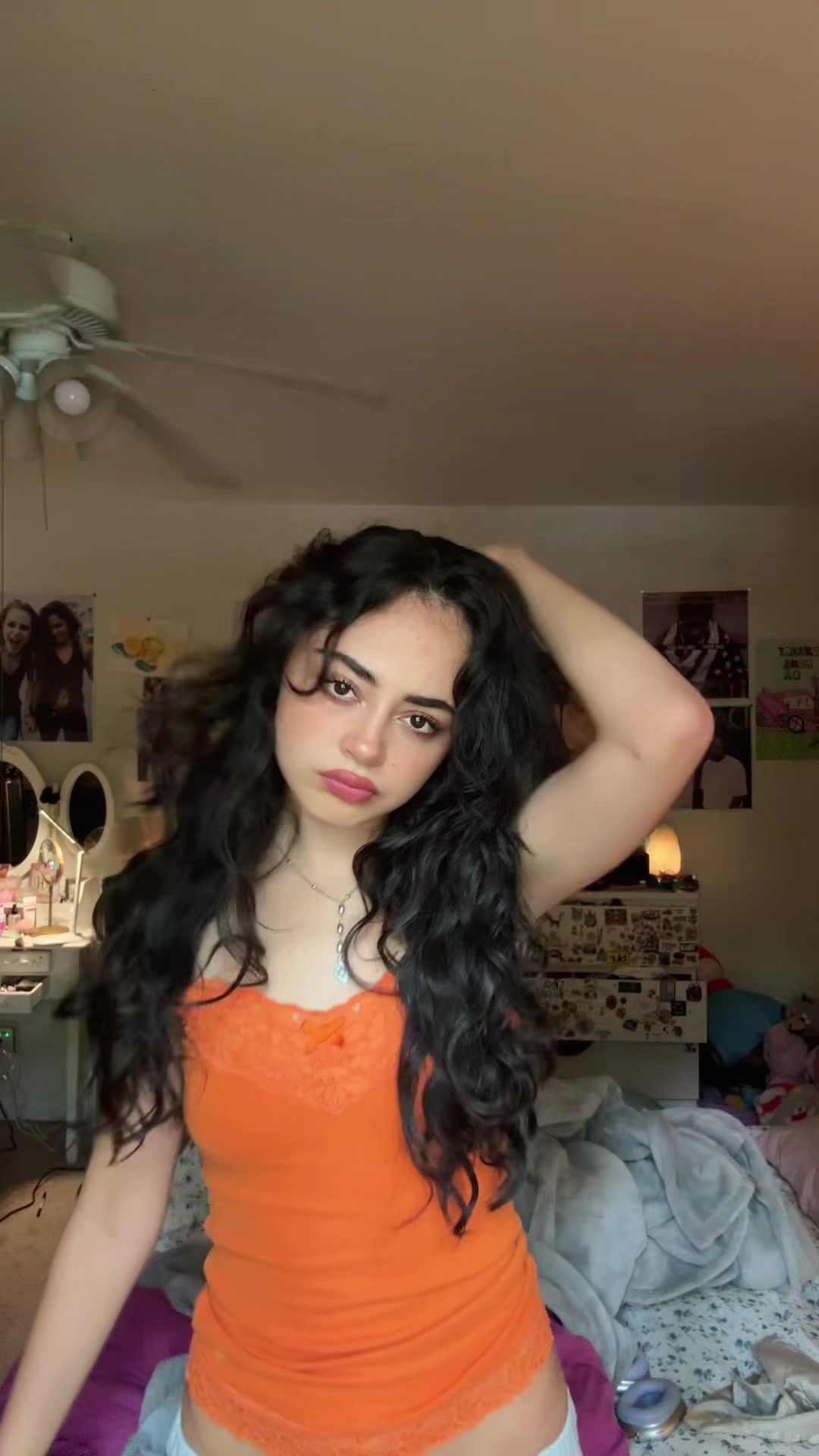 @helonna ೃ༄