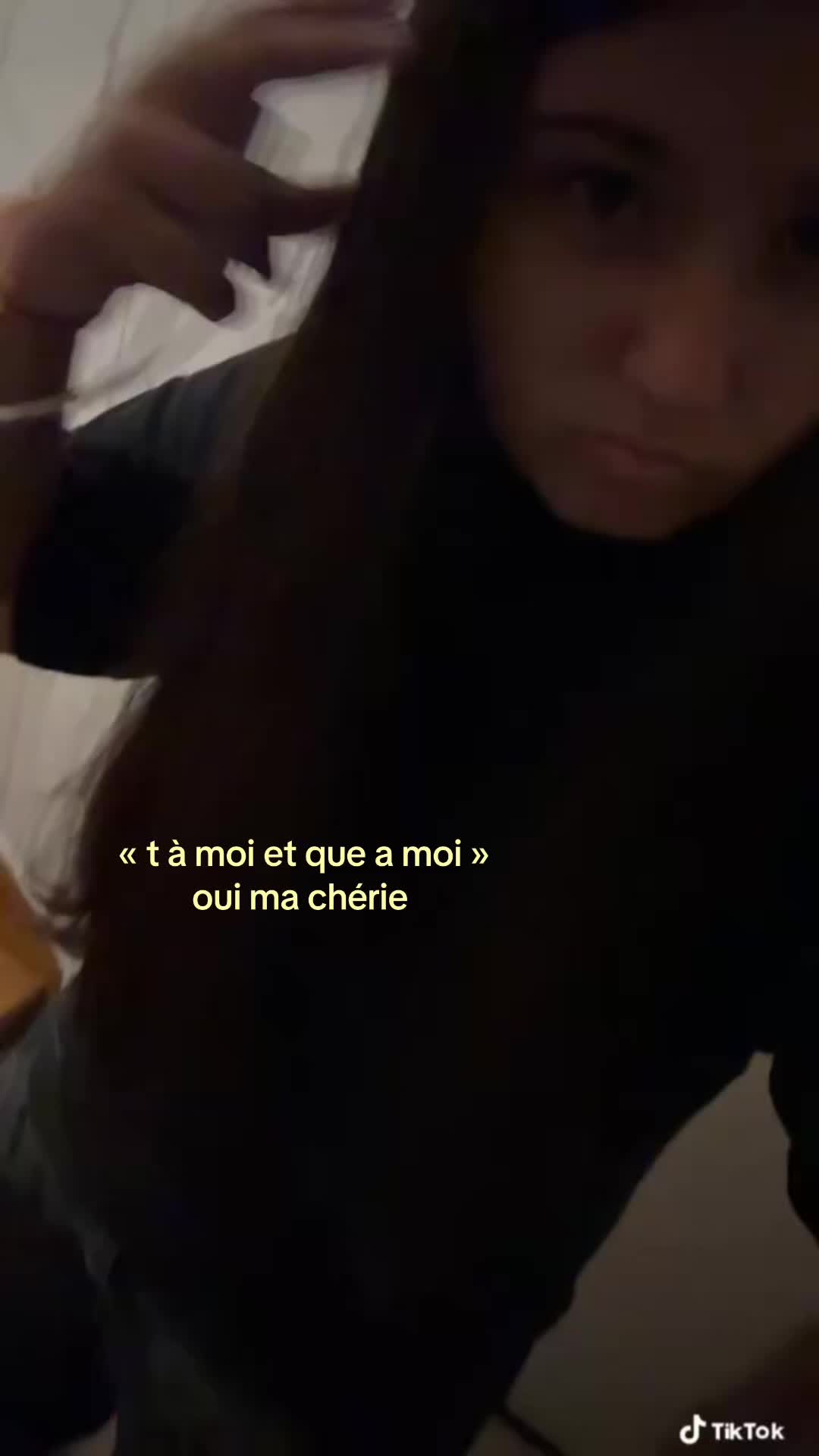 @👩🏽❤️💋👩🏽