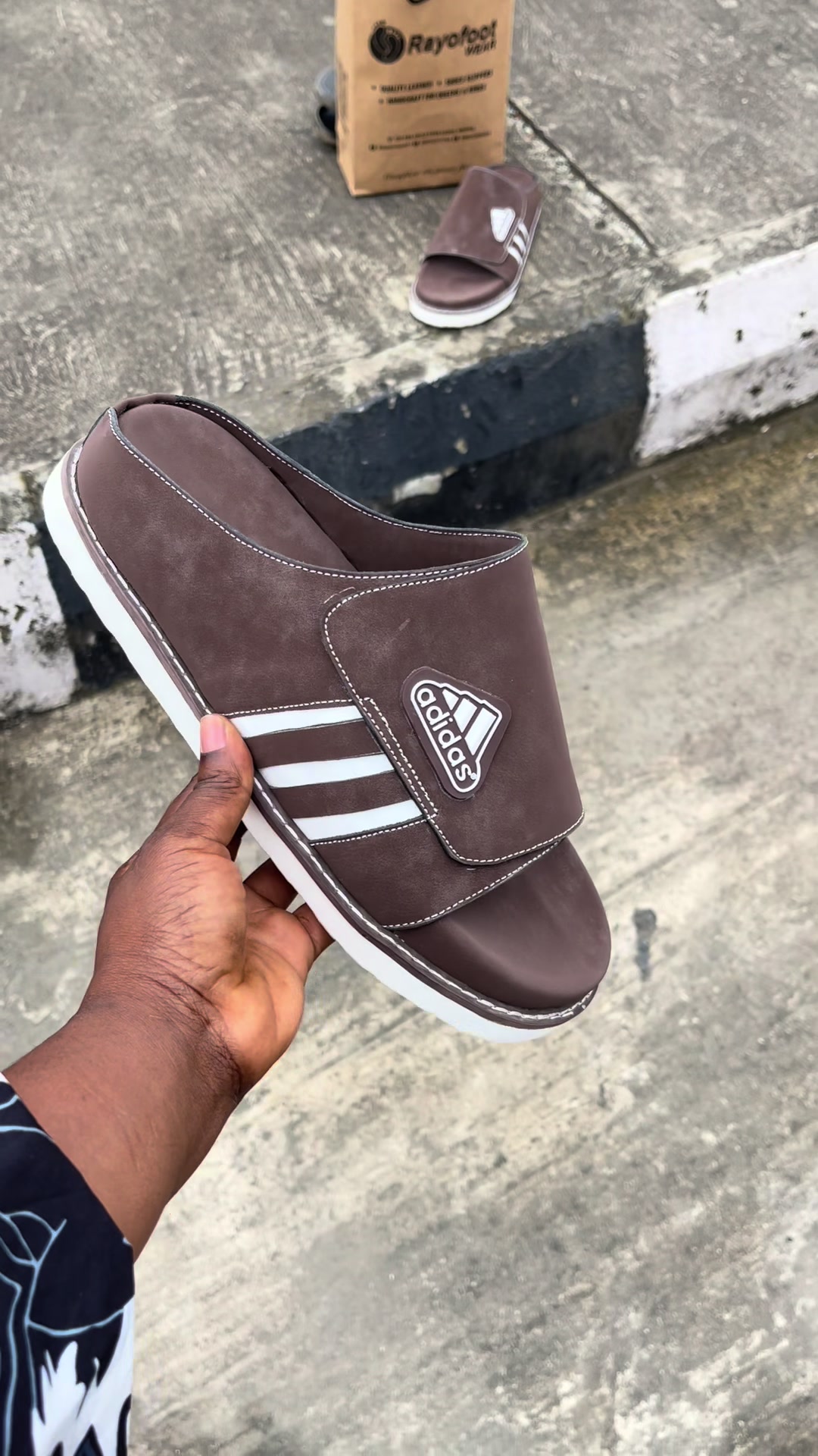 @Rayofootwear
