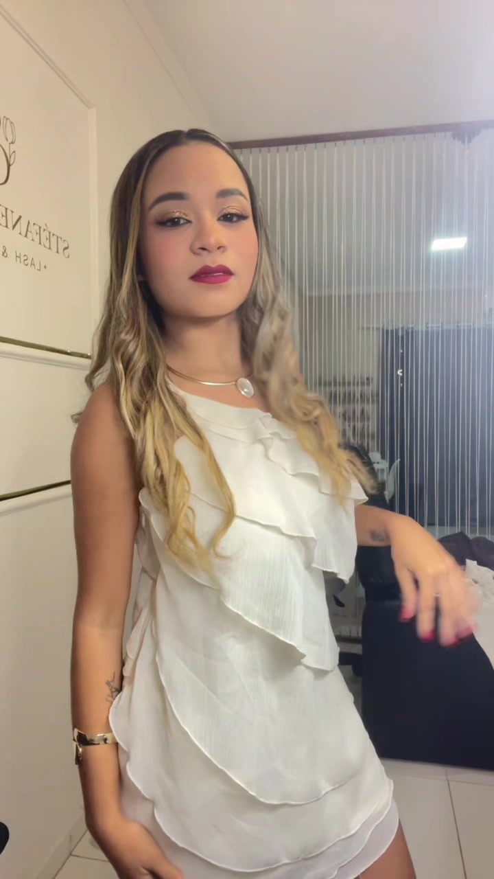 @Jullia Silva