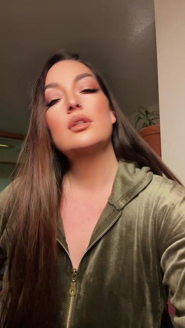 @Sheena Marie