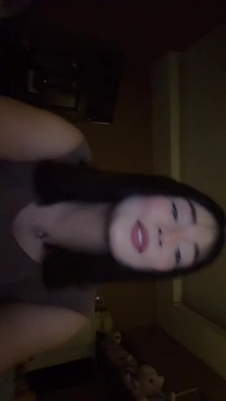 @AV