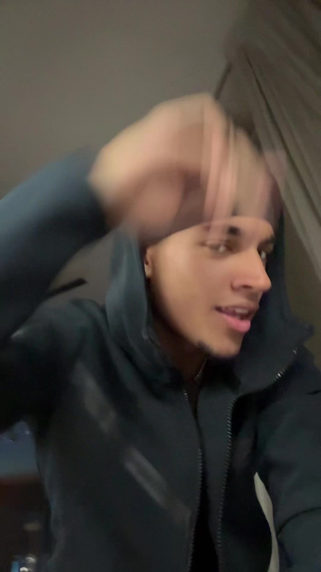 @KiKi🌟