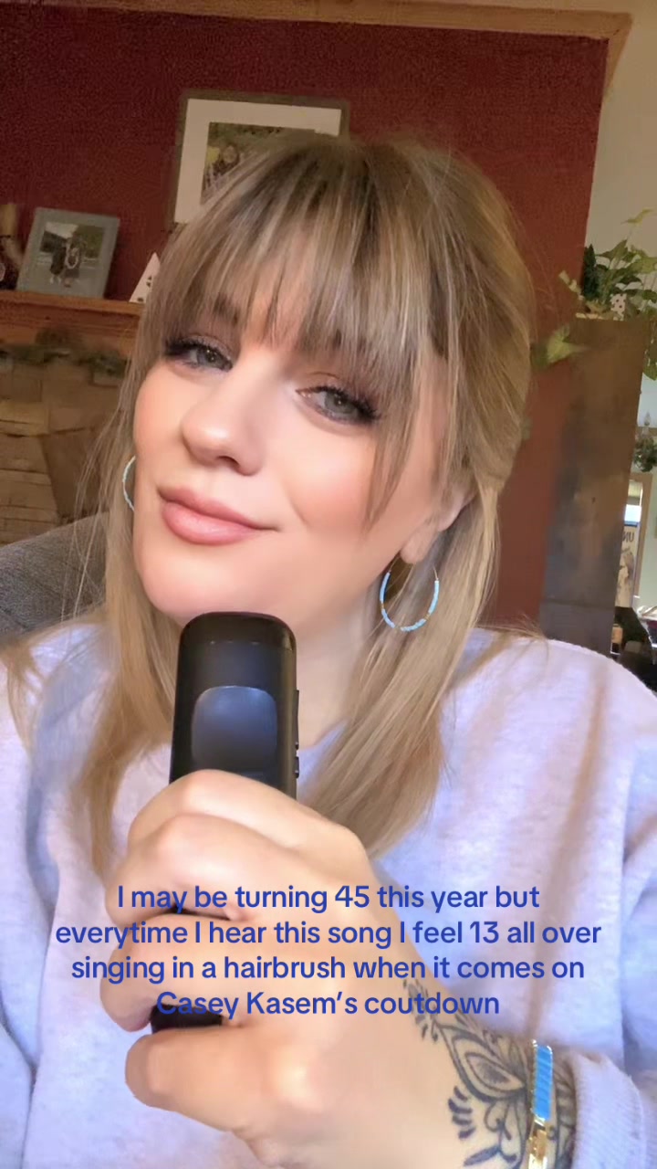 @heartzfromholly