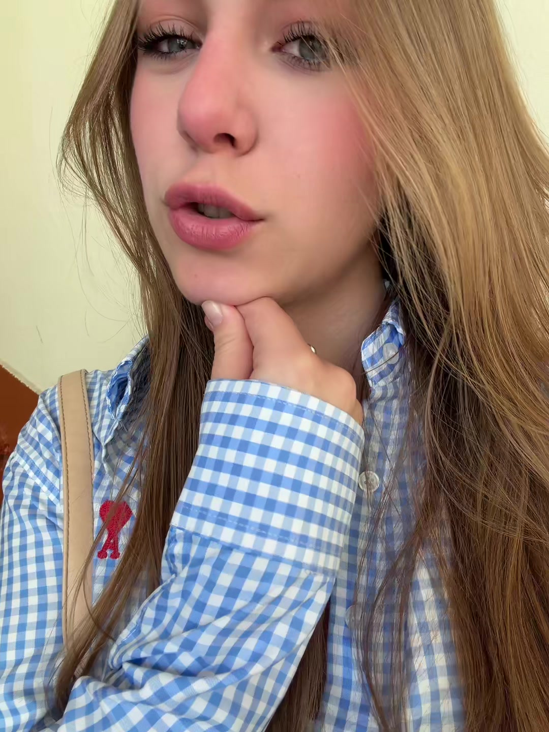 @arinkk