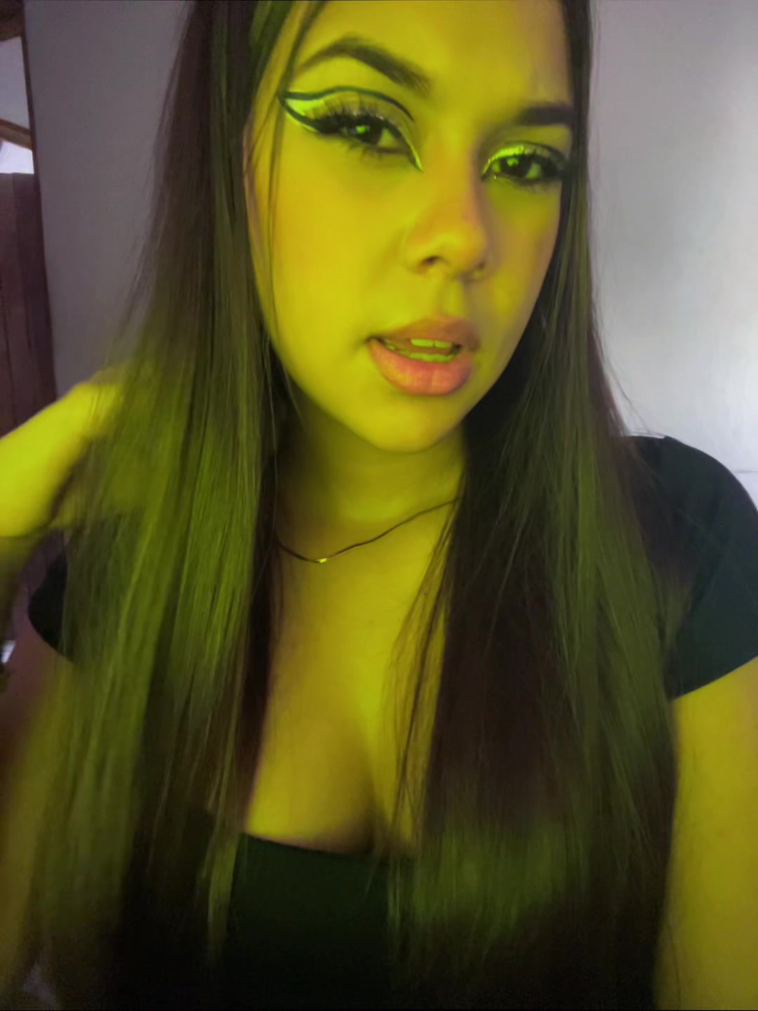 @𝐄𝐦𝐦𝐚