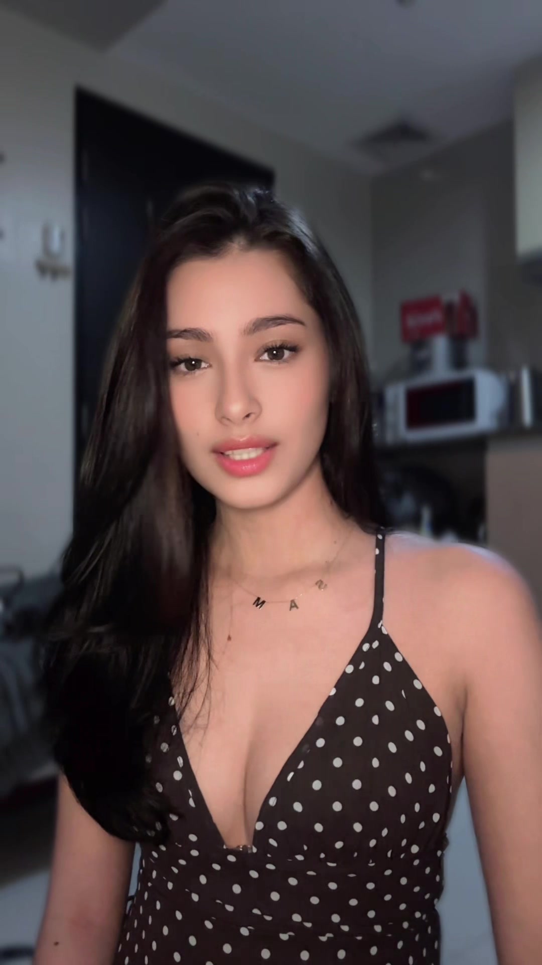 @samanthaleepettit on IG