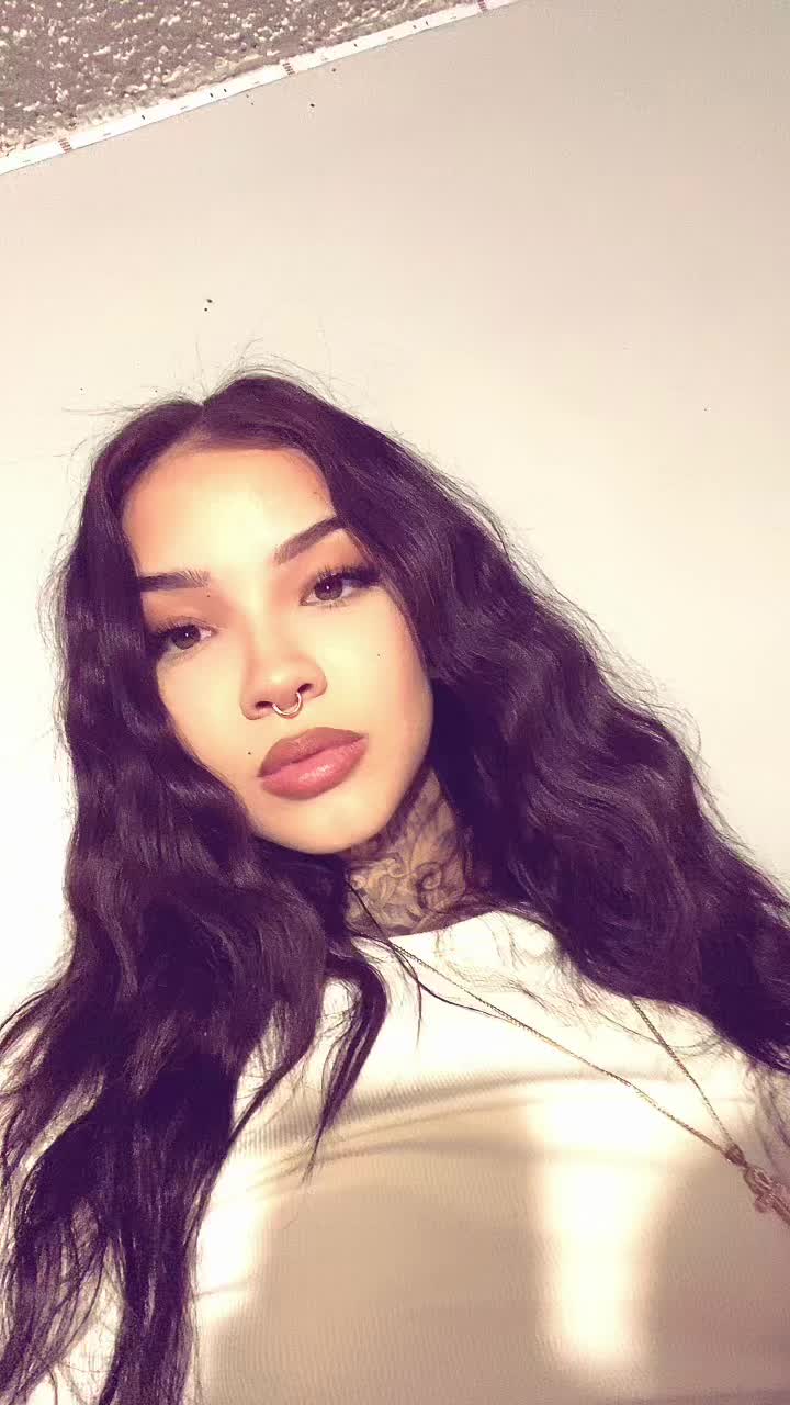 @Lili.