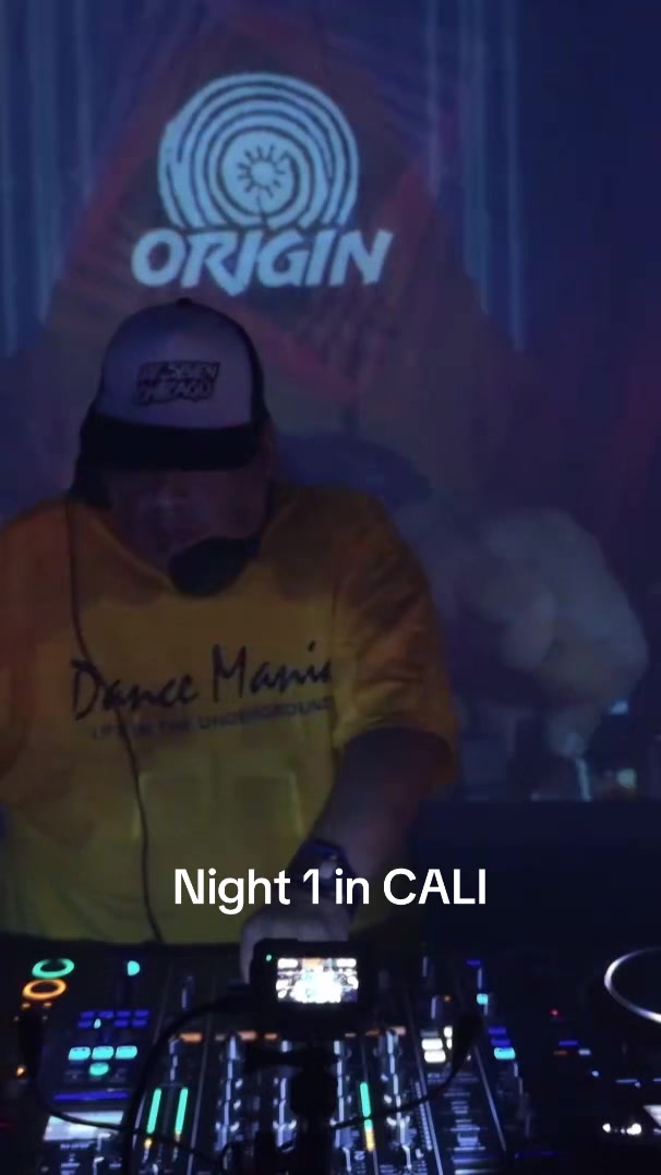 @DJSEVENCHICAGO