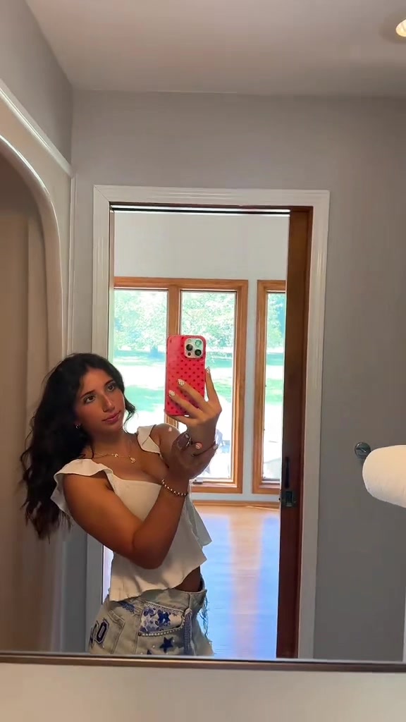 @olivia