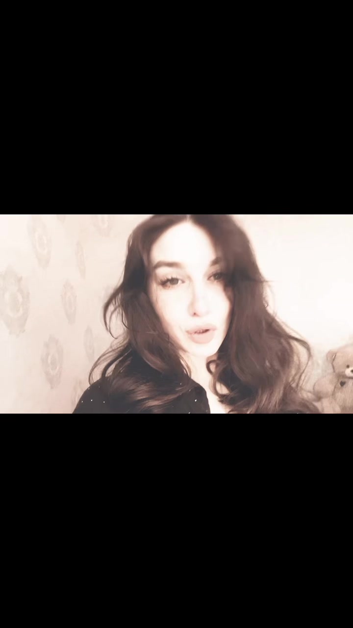 @Camilla_02_03