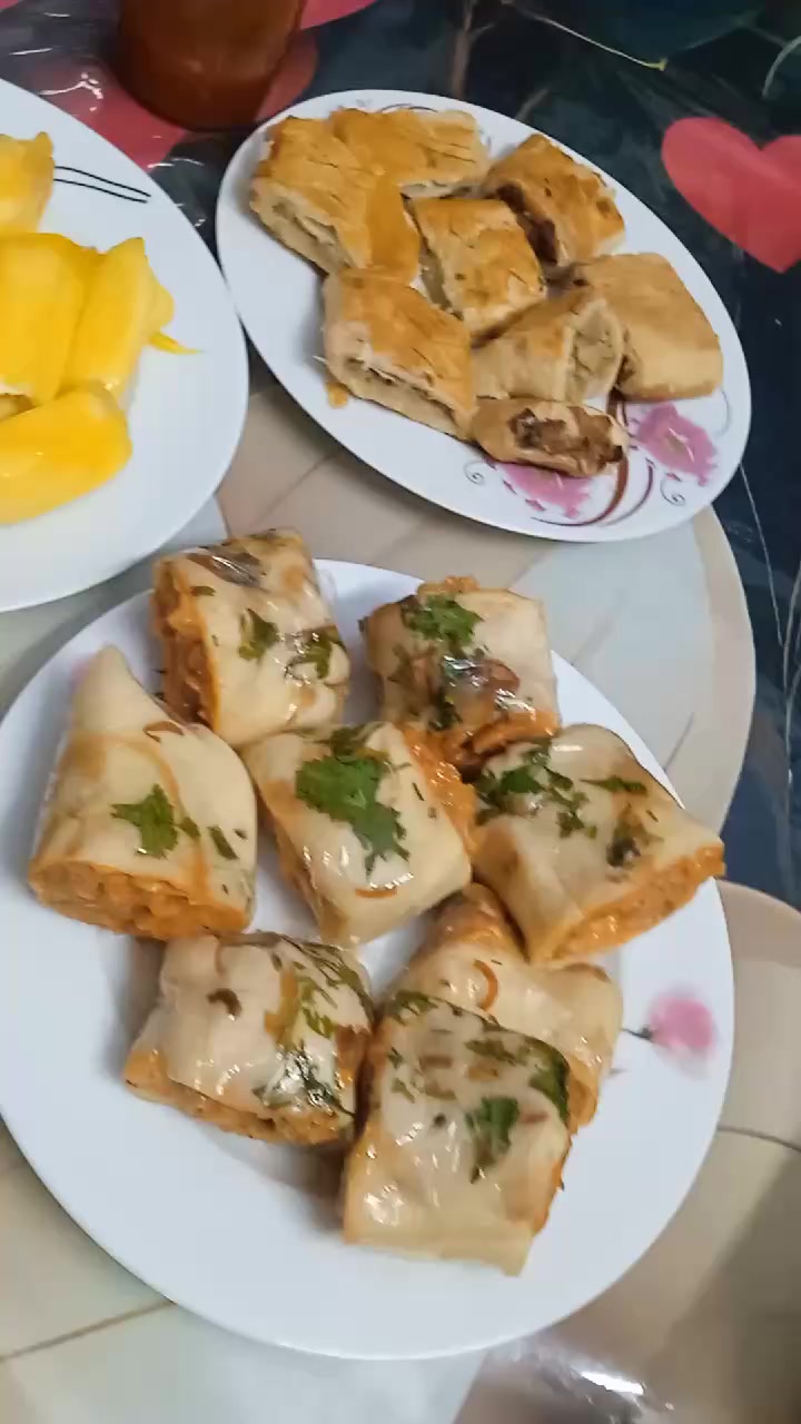 @হাছনা কাজী