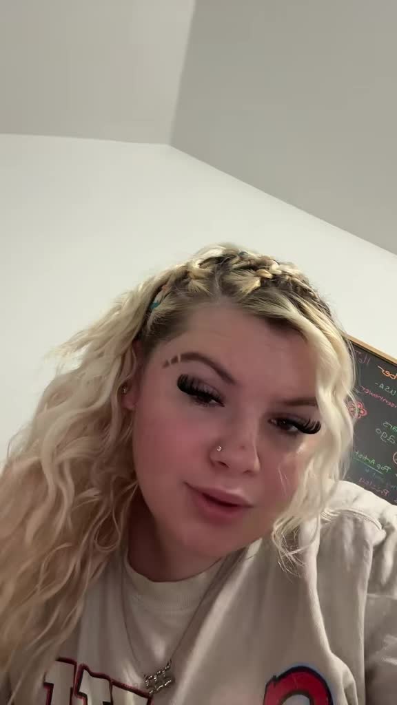 @Angel❤️🔥