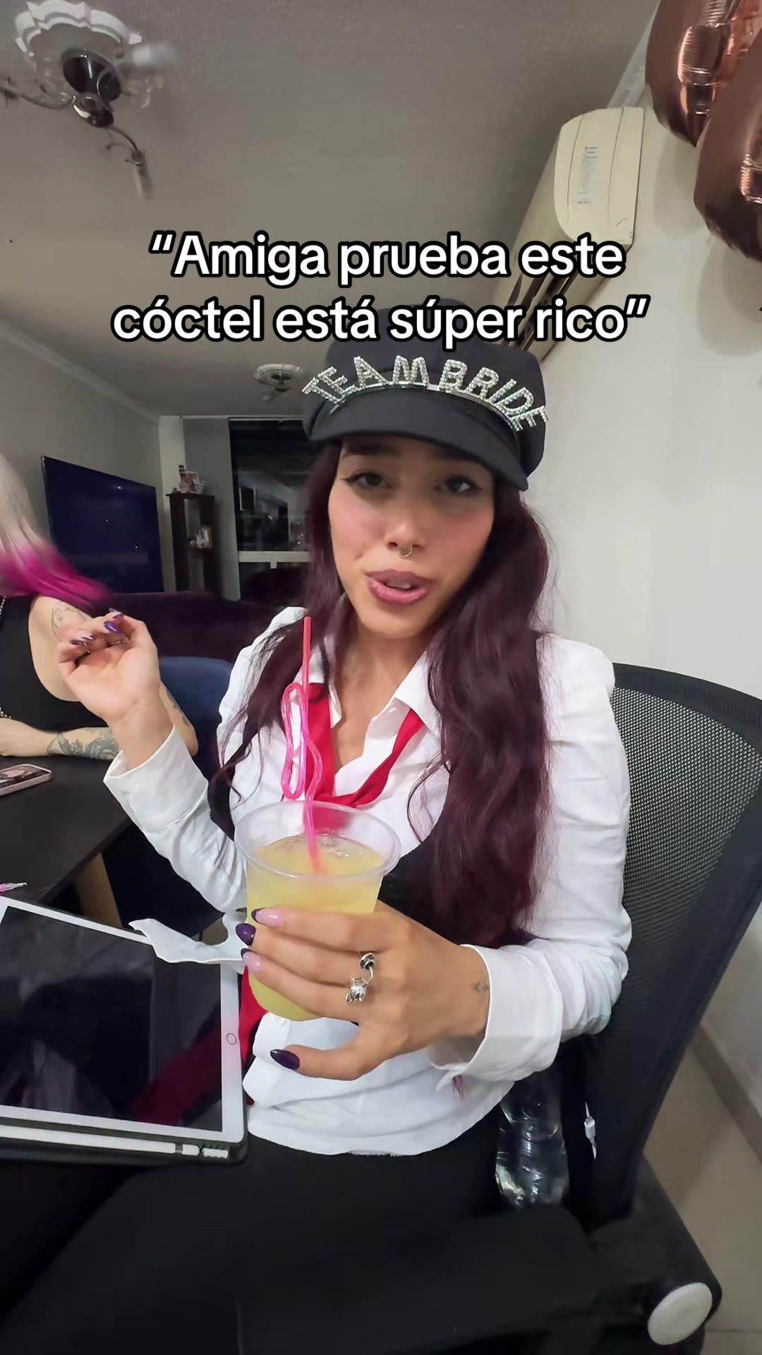 @Karencita 🦇🏳️🌈