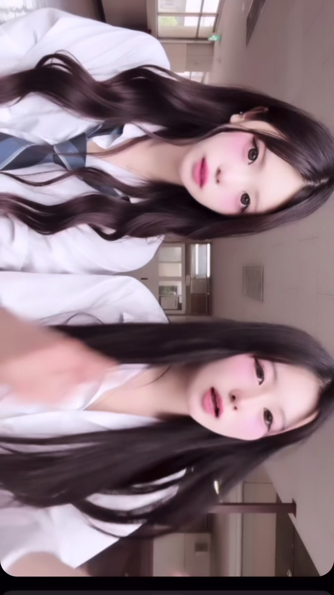 @ももにゃ