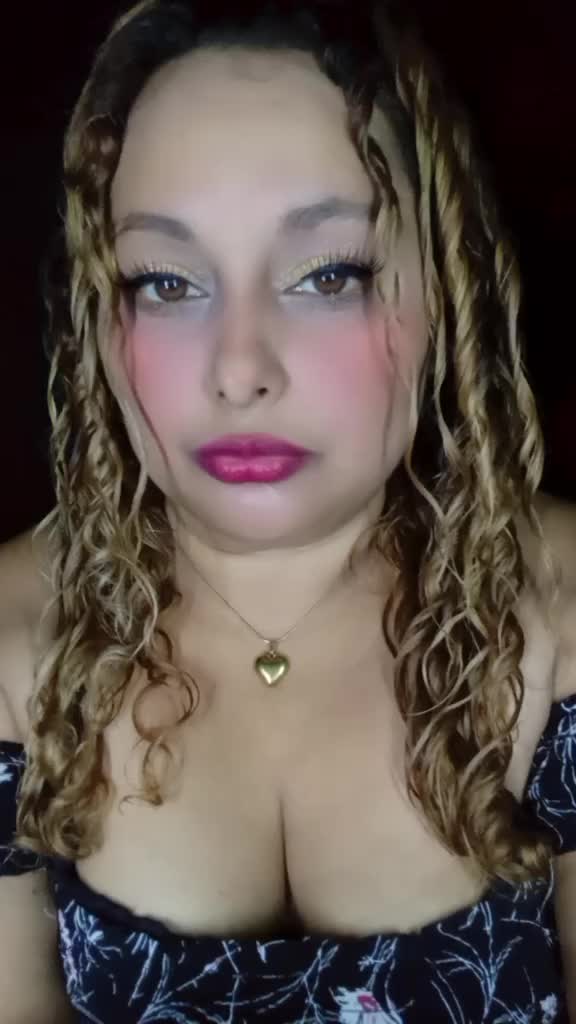 @🐻🍅🐬REINAColochita💞DMIREY👑