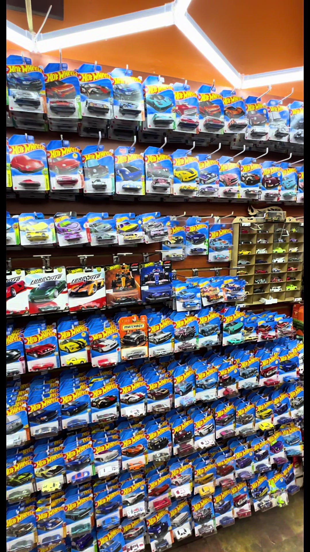 @Garaje junior toys